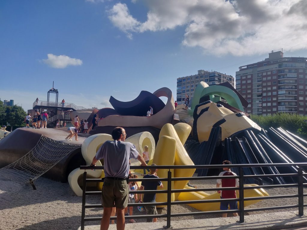 Gulliver Park, Turia Gardens