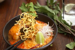 Travel recipe: Khao soi noodle soup