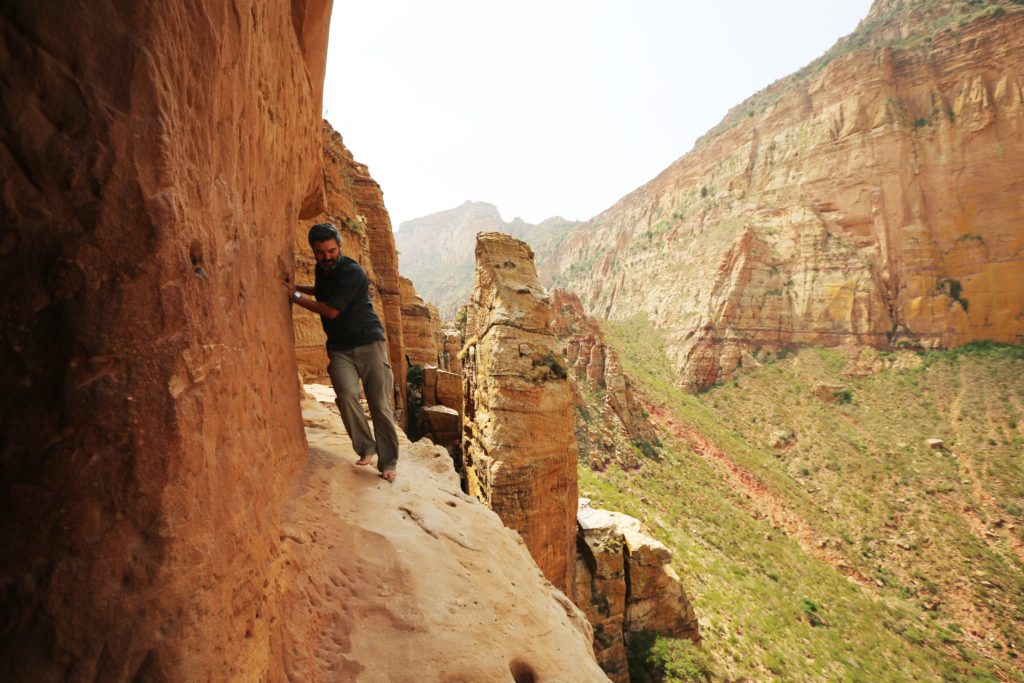 Crossing the world's most dangerous borders with Reza Pakravan