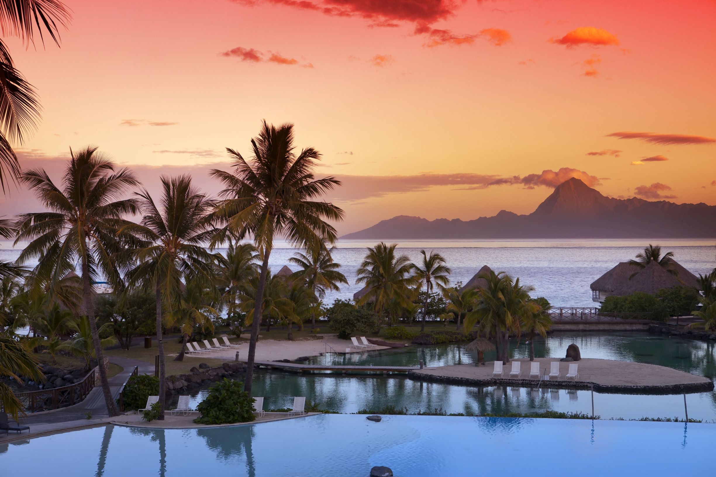 How To Enjoy Slow Travel In Tahiti - Gone Travelling