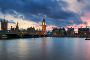 There are different ways to enjoy sightseeing in London